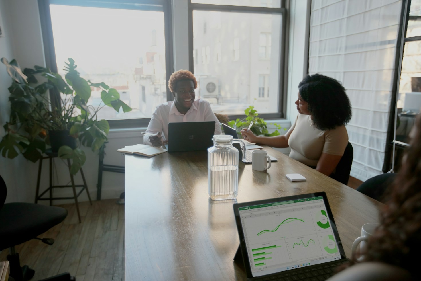 How to Create a Monthly Budget You Can Stick To